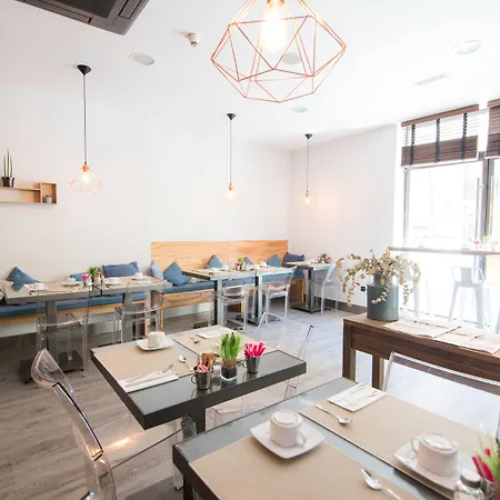 Petit Palace Ruzafa ホテル 3*