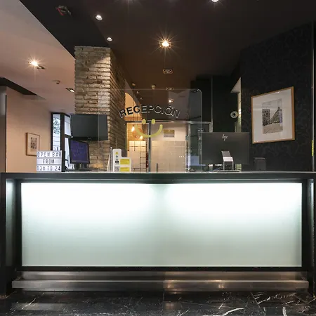 Petit Palace Ruzafa ホテル