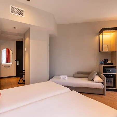Hotell Petit Palace Ruzafa